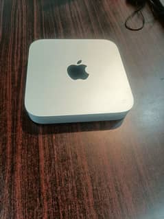 Apple Mac Mini M1 16gb ram 1tb SSD in 10/10 condition perfect