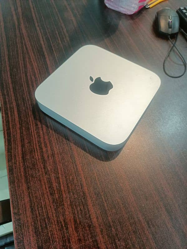 Apple Mac Mini M1 16gb ram 1tb SSD in 10/10 condition perfect 2