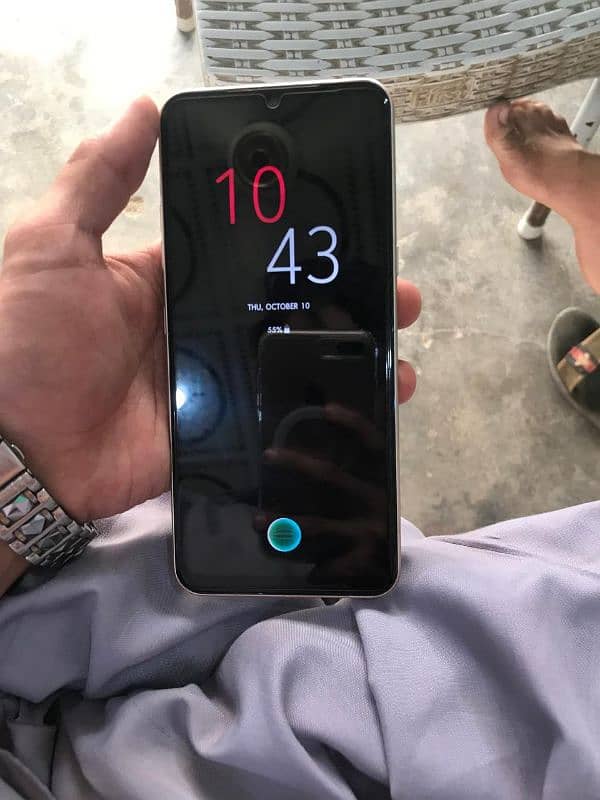 lg v60. . . . . first owner 2