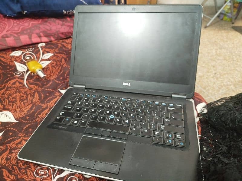 dell latitude e7440 16GB ram with M1 4