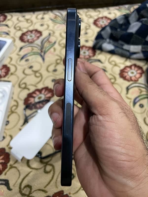 Iphone 15 pro 128 Gb Non PTA 1