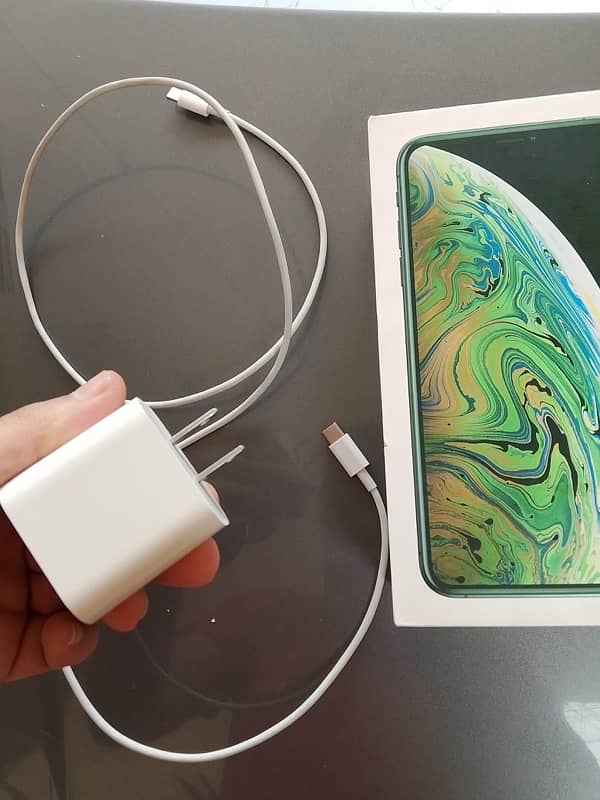 Iphone XS MAX PTA Approved 8