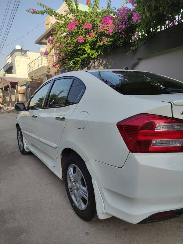 Honda City IVTEC 2017/18 12