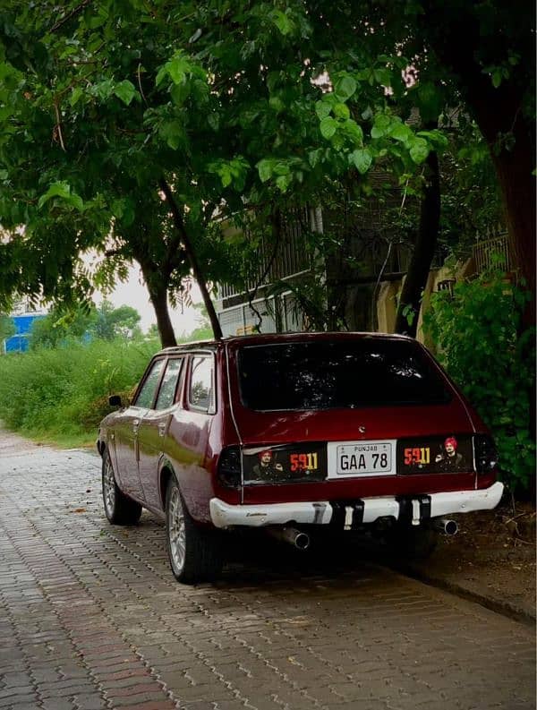 Toyota Mark II 1973 model punjab number exchange possible 1