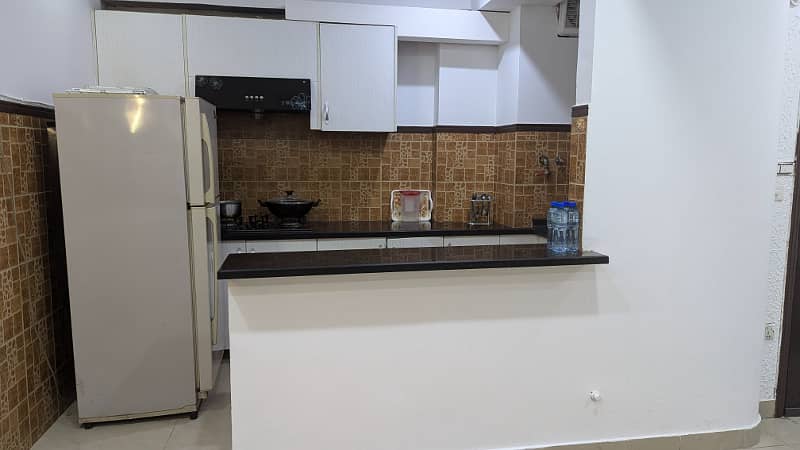 TWO BEDROOMS APARTMENT AVAILABLE FOR RENT ON DAILY/WEEKLY BASIC E-11 5