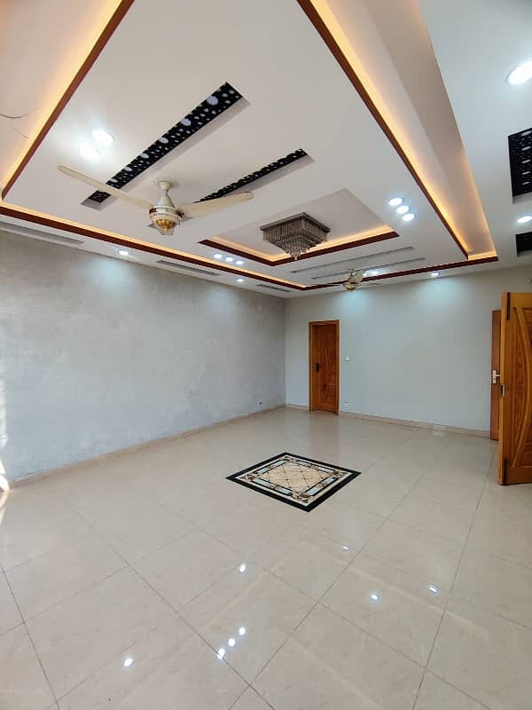 Upper portion for rent in G15 size 12 Marla water gas electricity All facilities near to markaz masjid park mini market Best Location Five options available 9