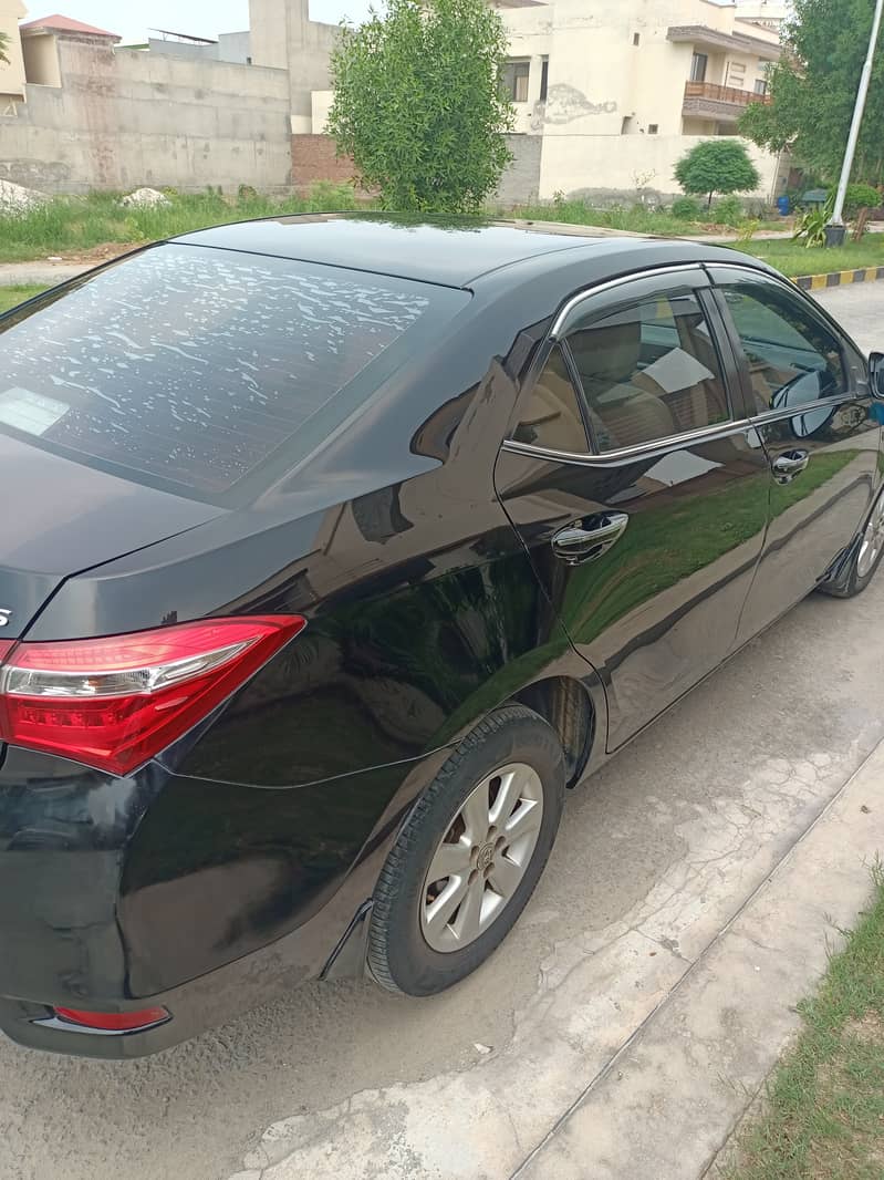 Toyota Altis Grande 2015 3