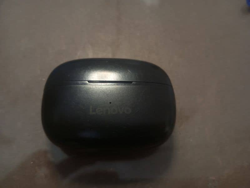 original lenovo earbuds with type c charging port 5