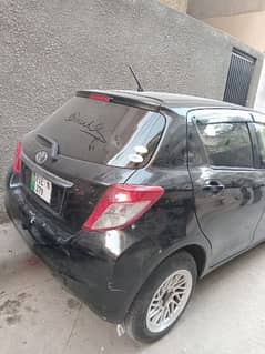 Toyota Vitz 2012