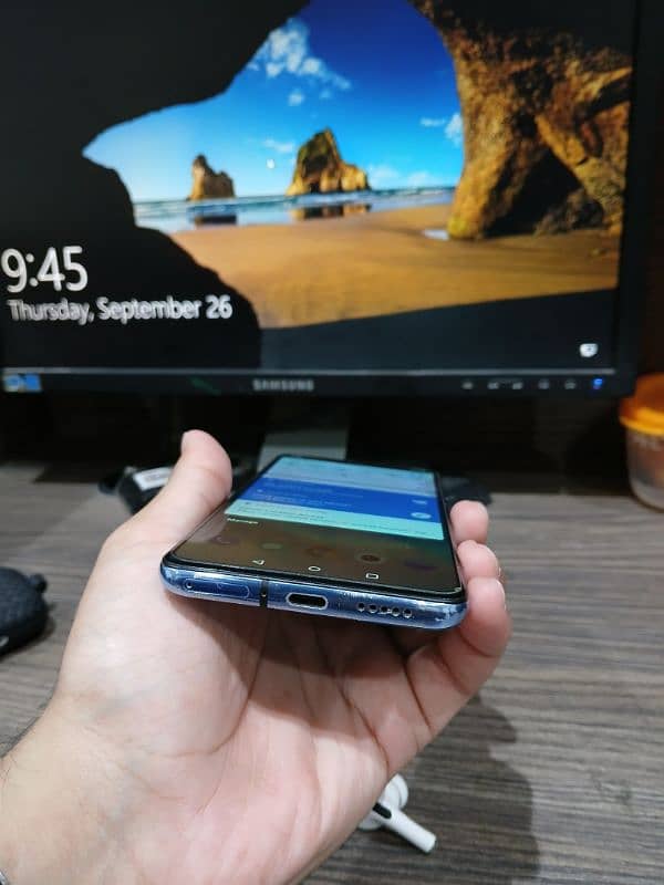 Oneplus 7T   8gb / 128 gb. . . blue colour 5