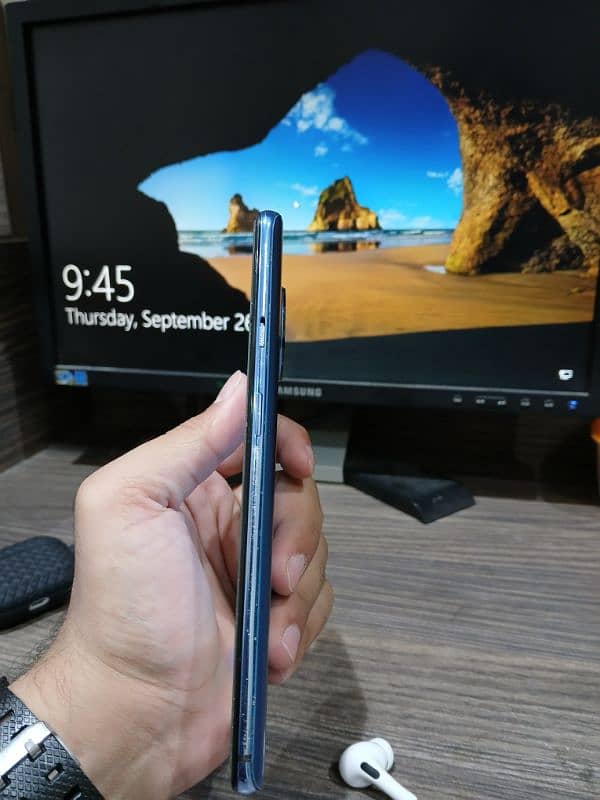 Oneplus 7T   8gb / 128 gb. . . blue colour 6