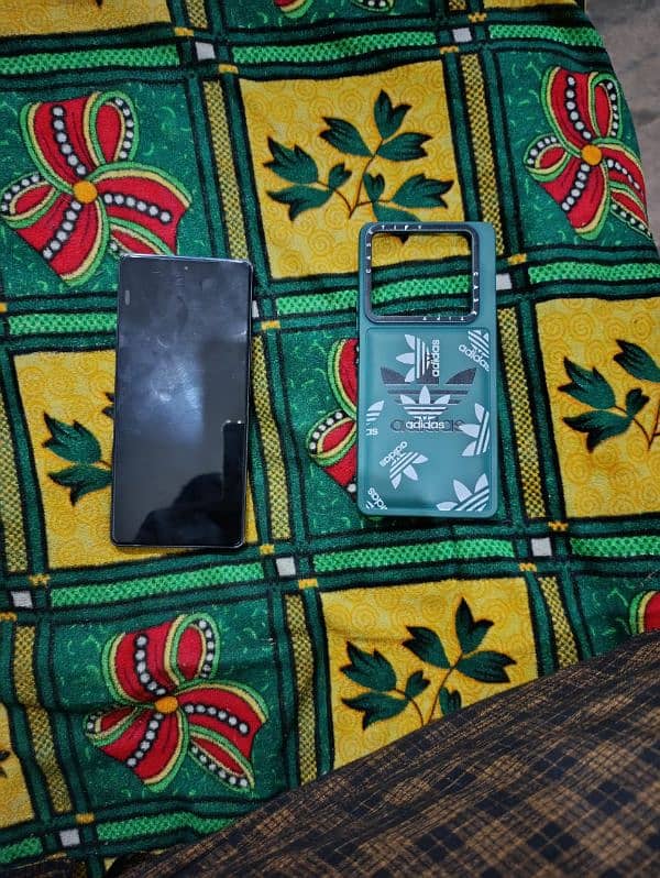 infinix Note 40 8+8=16gb ram 256gb room 5