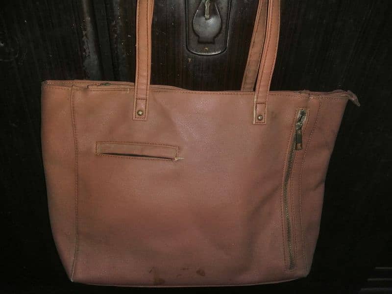 pink welvety texture bag 1