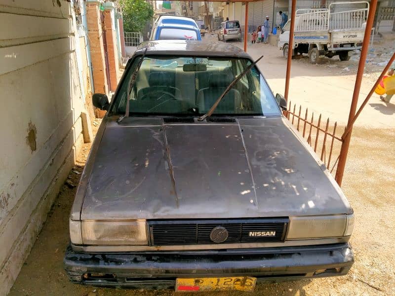 Nissan Sunny 1986 9