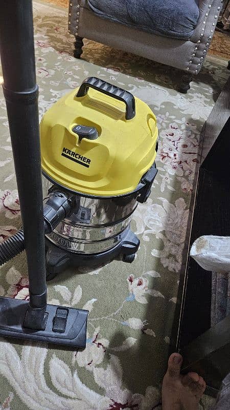 vacuum cleaner dry/wet  new import from dubai 3