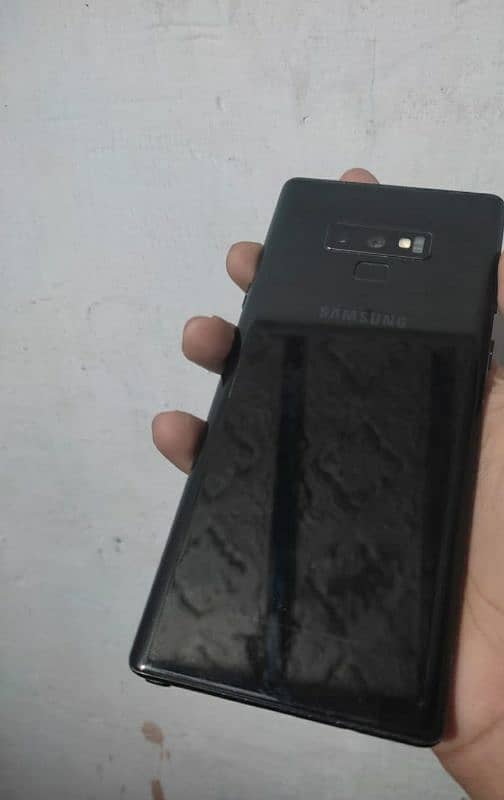 Samsung Galaxy Note 9 official 0