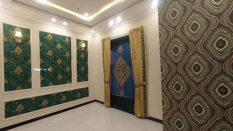 Ideally Located House Of 787 Square Feet Is Available For Sale In Lahore 18