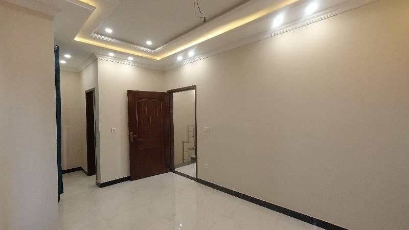 Ideally Located House Of 787 Square Feet Is Available For Sale In Lahore 27