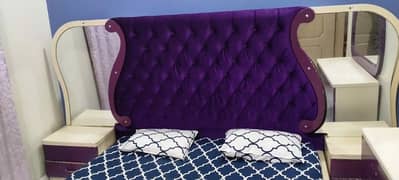 Bed set with mattress/wardrobe/dressing/carpet/Almari