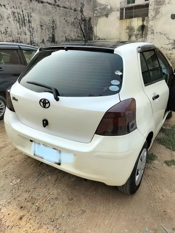 Toyota Vitz 2010 6