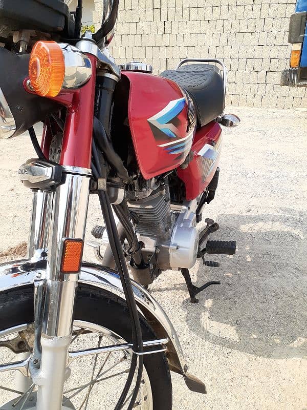 Honda cg 125 model 2024.6th month 5