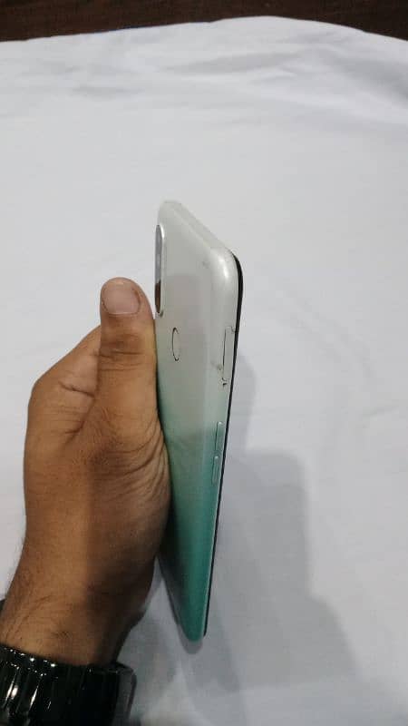 oppo A31 5