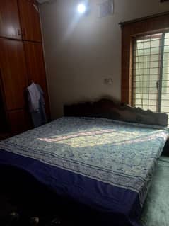 Two Single Bed / Queen Size 0