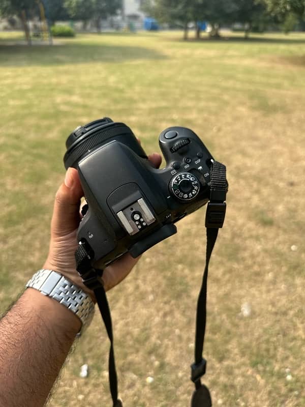 CANON 800 D WITH ORIGINAL BOX ( 18 - 55 mm ) ( 50 mm ) lense 7