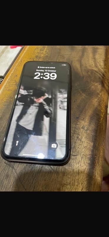 iPhone 11 64gb  nonpta True Tone Face ID on 87battery health 2