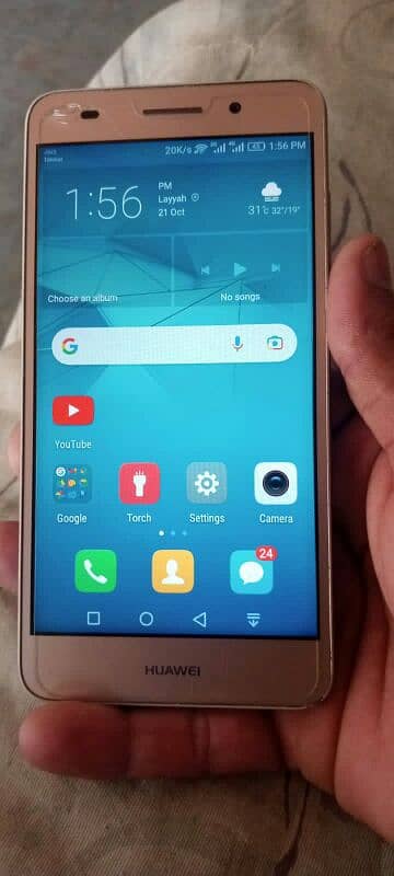 Huawei mobile 2gb 16gb good camera and bettry time penal original 4