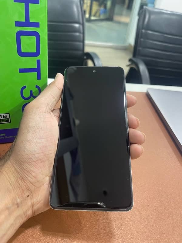 Infinix Hot 30 16/128GB PTA APPROVED BLACK 1