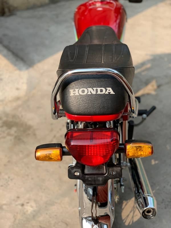 HONDA CD 70 APPLIED FOR 2024 MODEL LIKE A BRAND NEW 4