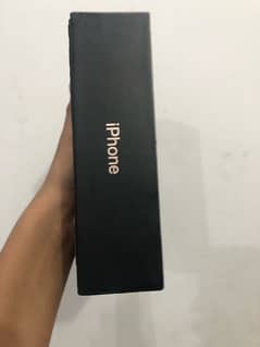 iPhone 11 Pro Max, golden box