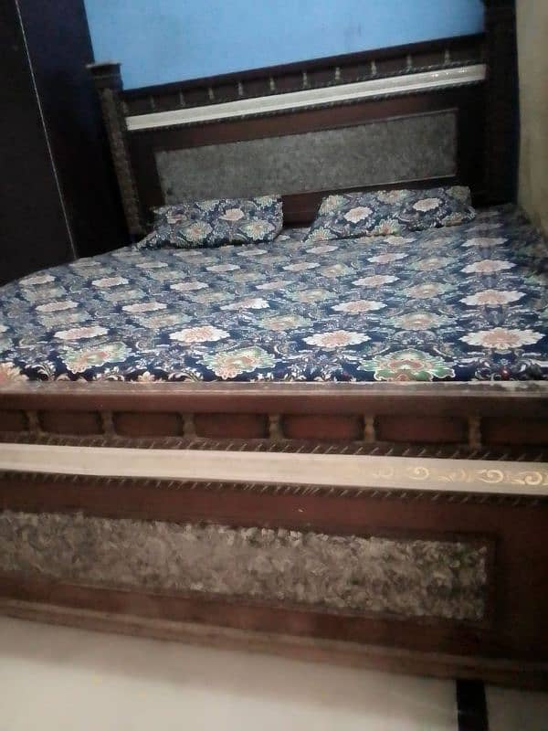 Bed for sell use 5