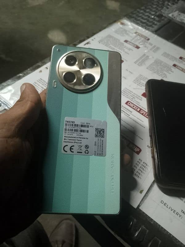 tecno camon 30 8/256 gb urgent sale 2