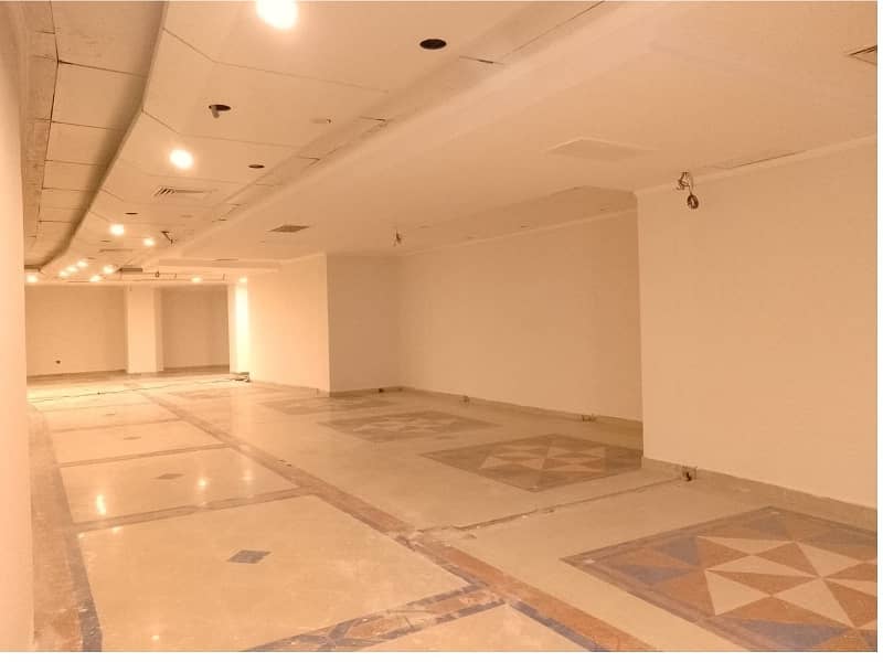 Area 1300 square Feet Brand New Corporation Office Available For Rent in Gulberg 3 Lahore 1