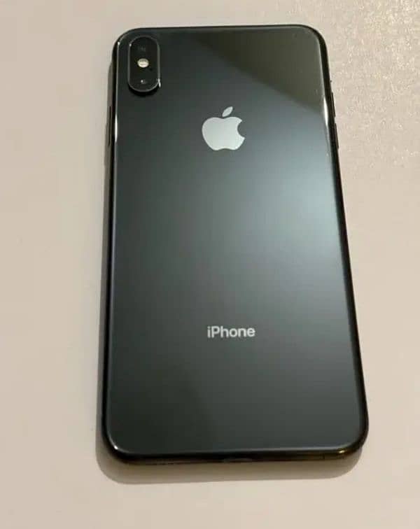 Iphone XS Max Dual Sim PTA Aprroved 1