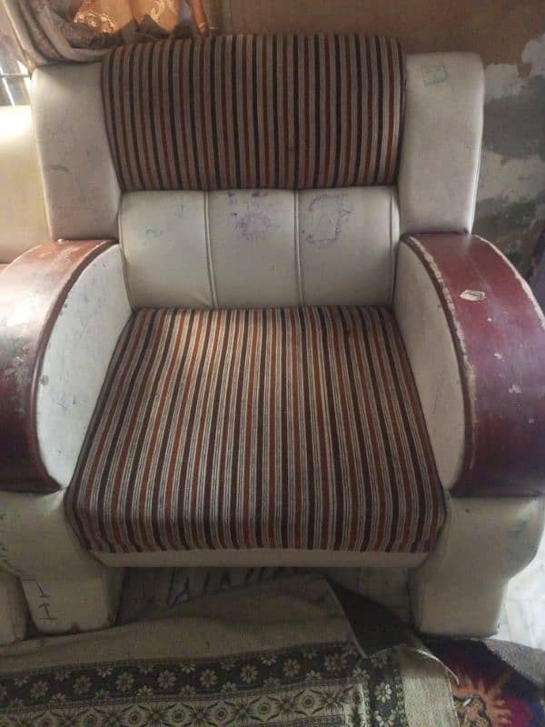 used  sofa set 1