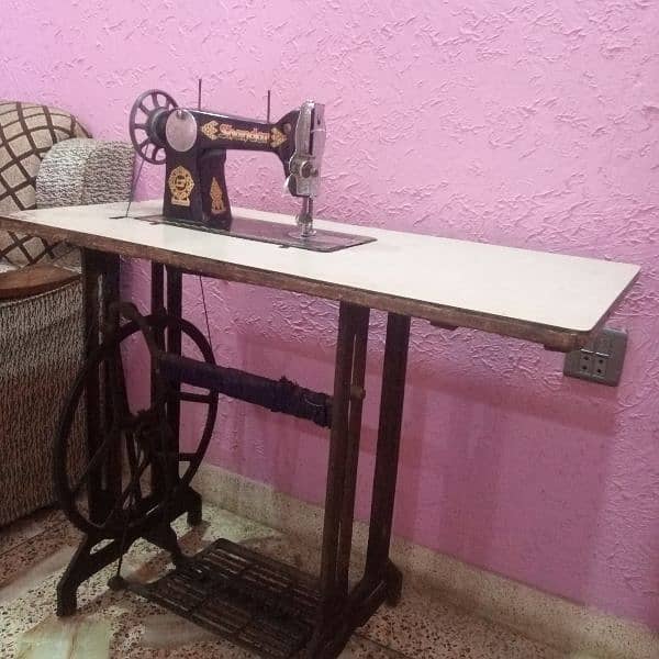 sewing machine with  stand. 1