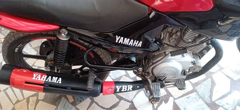 Yamaha ybr 125 good condition model 2019 6