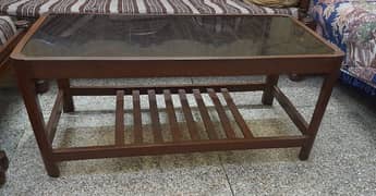 center table in excellent condition 0