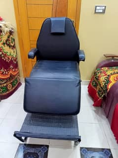 beauty parlour facial chair bed 3 in 1