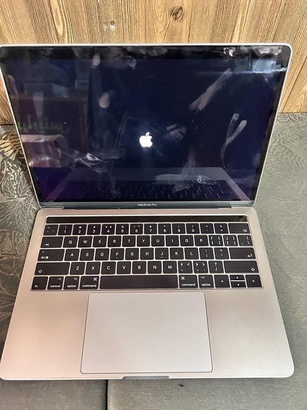 MacBook Pro 1