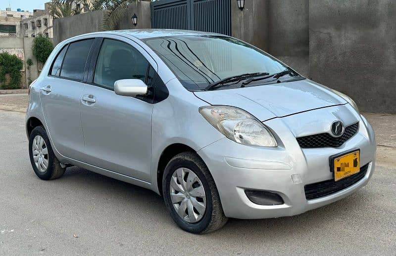 Toyota Vitz 2009 7