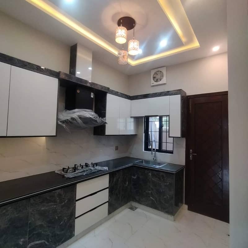 5Marla House Available For Rent in CC Block Bahria Town Lahore 9