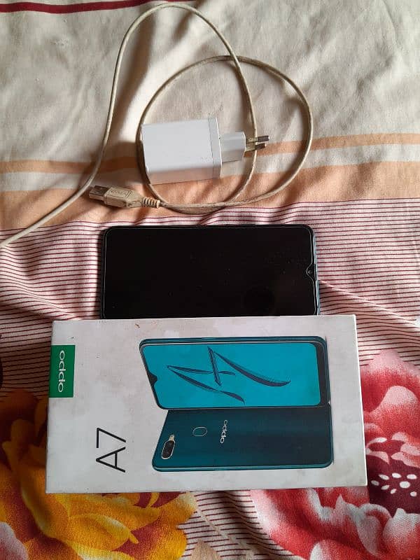 oppo A7 6