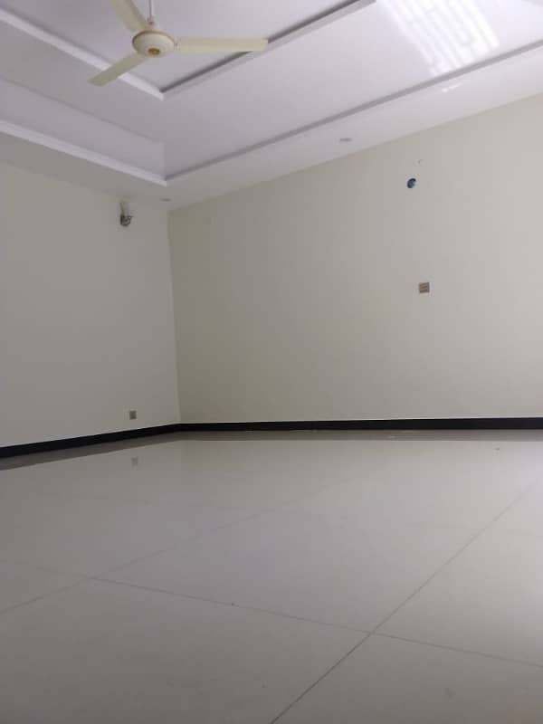 1 kanal full house for rent in gulshan e lahore 13