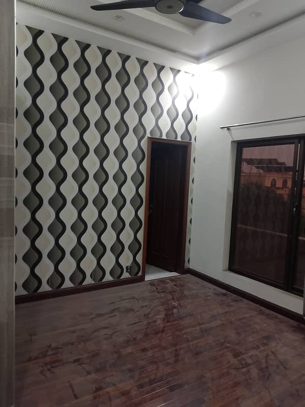 1100sqft hall available in johar town 4