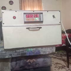 full automatic incubator 100+ eggs capacity 100% result ki guaranty ha