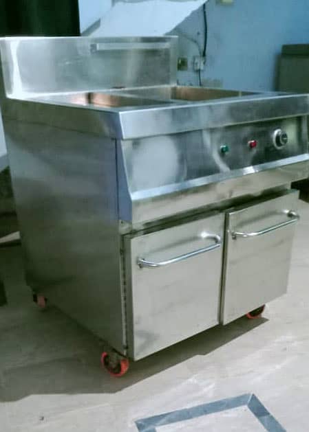 Fully Steel Commercial Fryer for Sale In North Karachi 3